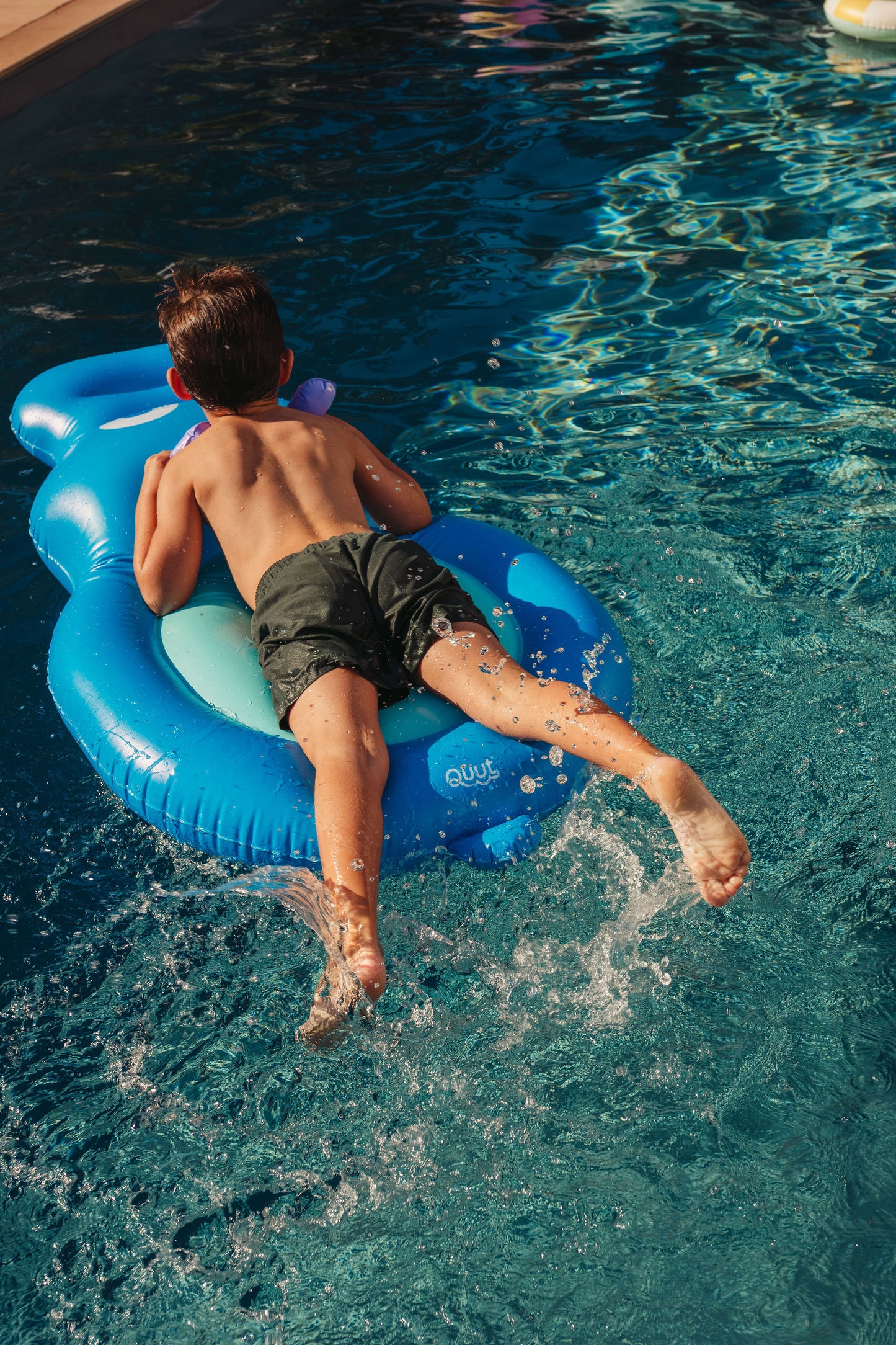 Quut Hippo Float Ocean